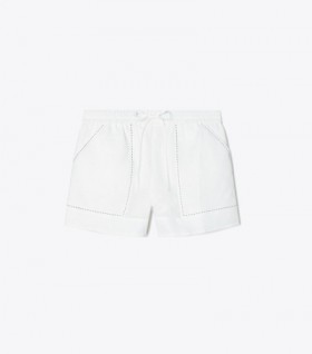  شورت توري بيرش كتان للنساء باللون الأبيض
